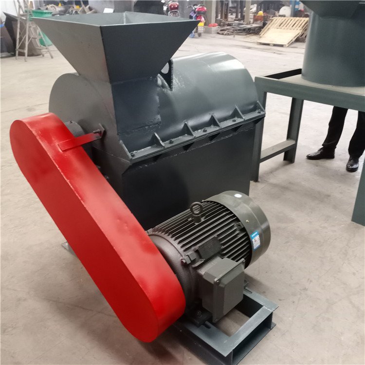 羊糞有機(jī)肥粉碎機(jī),為什么受國(guó)外客戶的喜愛？
